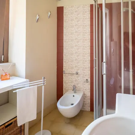 فندق مبيت وإفطار Piazza Teatro View Flat كاتانيا