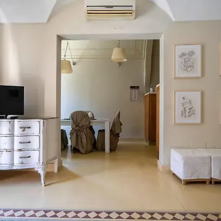 فندق مبيت وإفطار Piazza Teatro View Flat