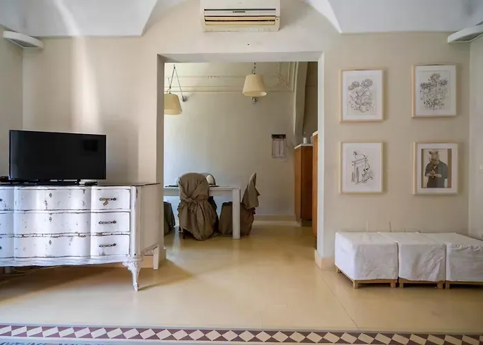 Alojamento de Acomodação e Pequeno-almoço Piazza Teatro View Flat